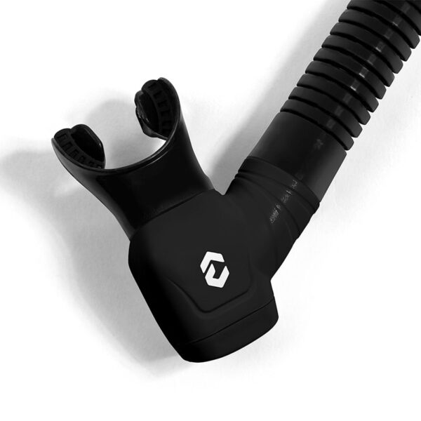 DynamicNord-Snorkel-LX-40-Splash-Top-Black-02